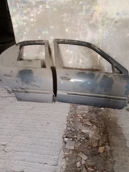 Двери Ниссан примера р10