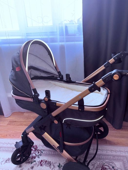 Детская коляска 3 в 1
