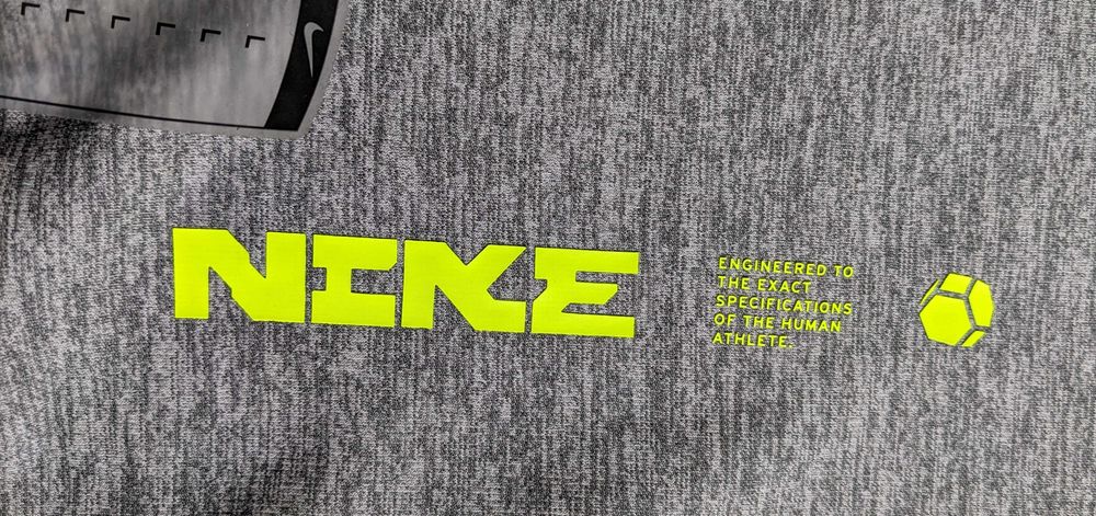 Nike Therma Fit зимен мъжки суичър размер М и L от Сащ