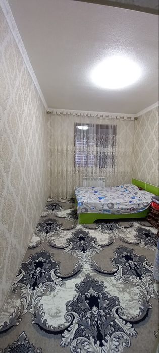 Продаётся Зарафшан, 13-мкр 76-дом 1-этаж