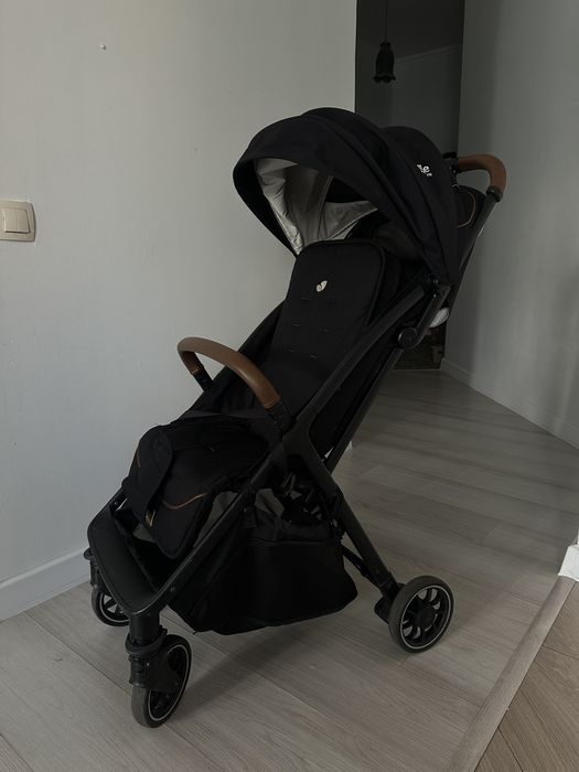 Продам коляска jole