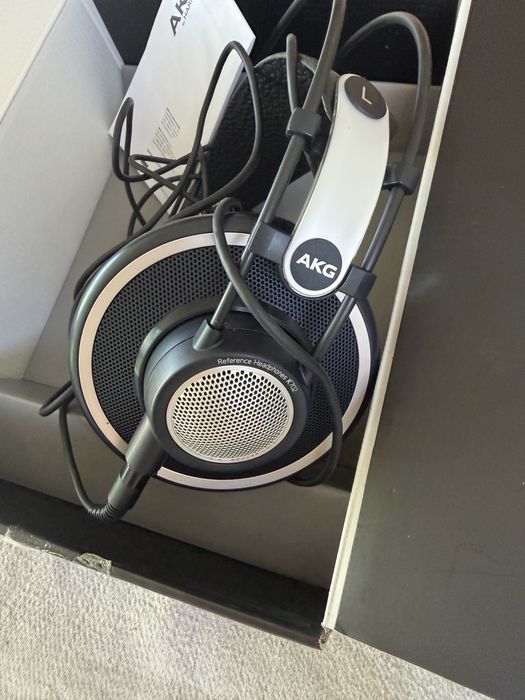 Casti AKG by Harman K702