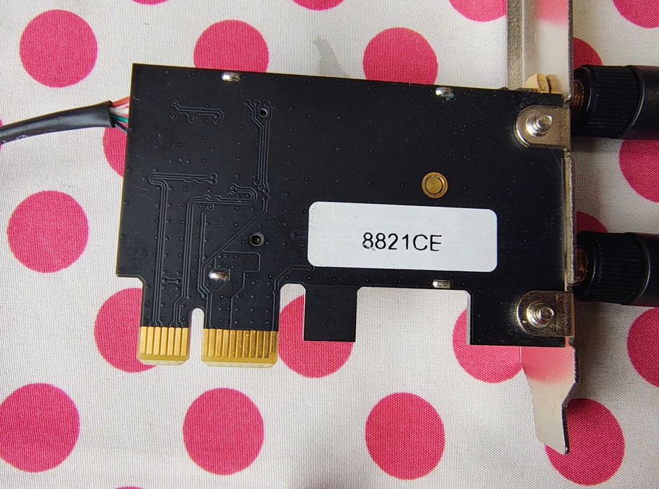 Placa de retea wireless EDUP 600 Mbps Dual-Band.