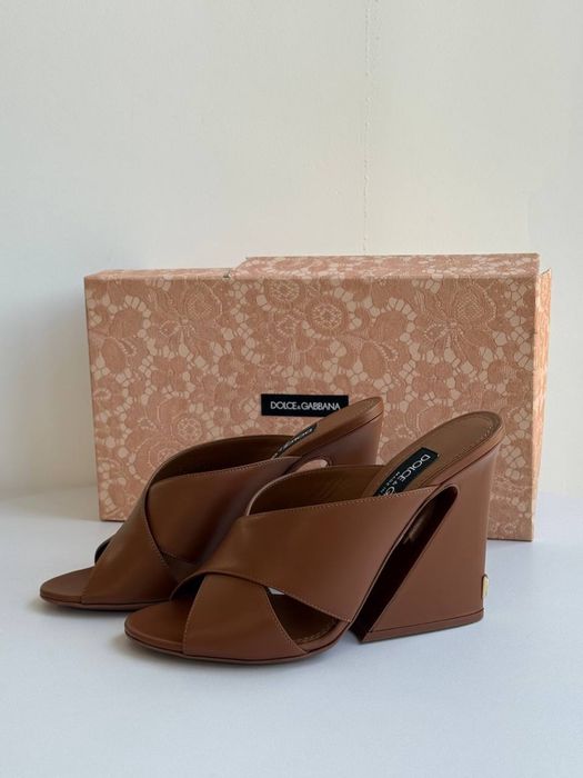 Босоножки Dolce Gabbana