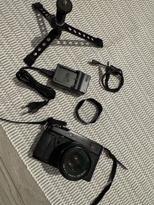 Aparat foto profesional Fujifilm X  Pro 1
