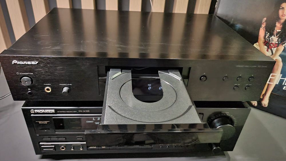 CD player Pioneer PD - 30 AE