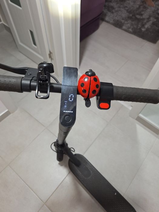 Vand trotineta electrica