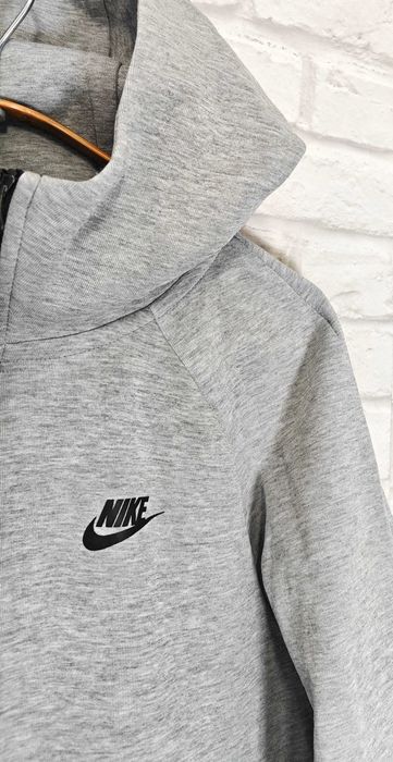 NIKE Tech Fleece Оригинален  мъжки суичър размер S