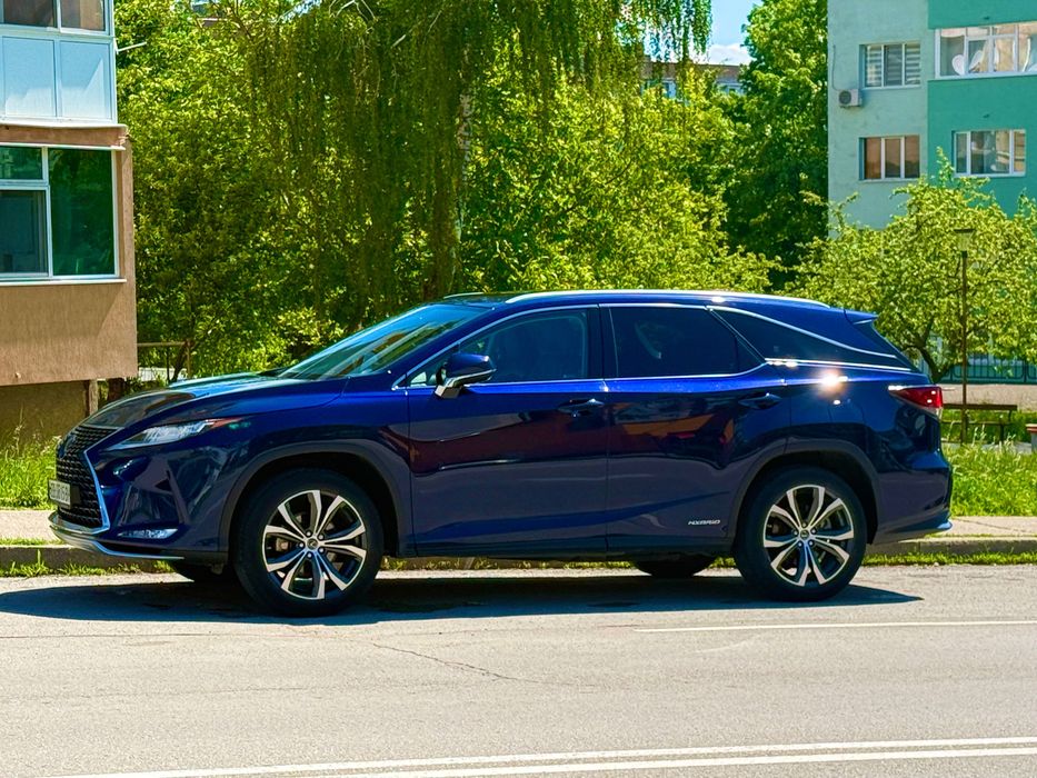 Продавам Lexus RX450hL