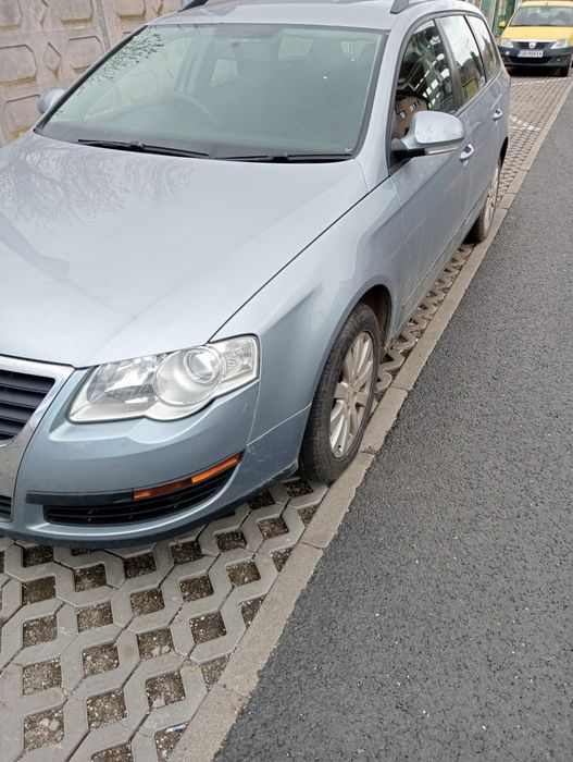 Dezmembrez wv passat 1.9 motorină din 2009 program luni vineri 9-17