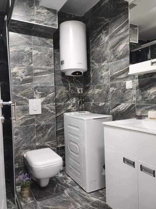 Дава се под наем Тристаен апартамент в Пловдив, Младежки Хълм - 81 кв.м за 351.9 € - Снимка #7