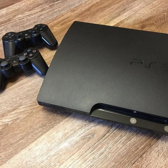 Продам Playstation 3 slim