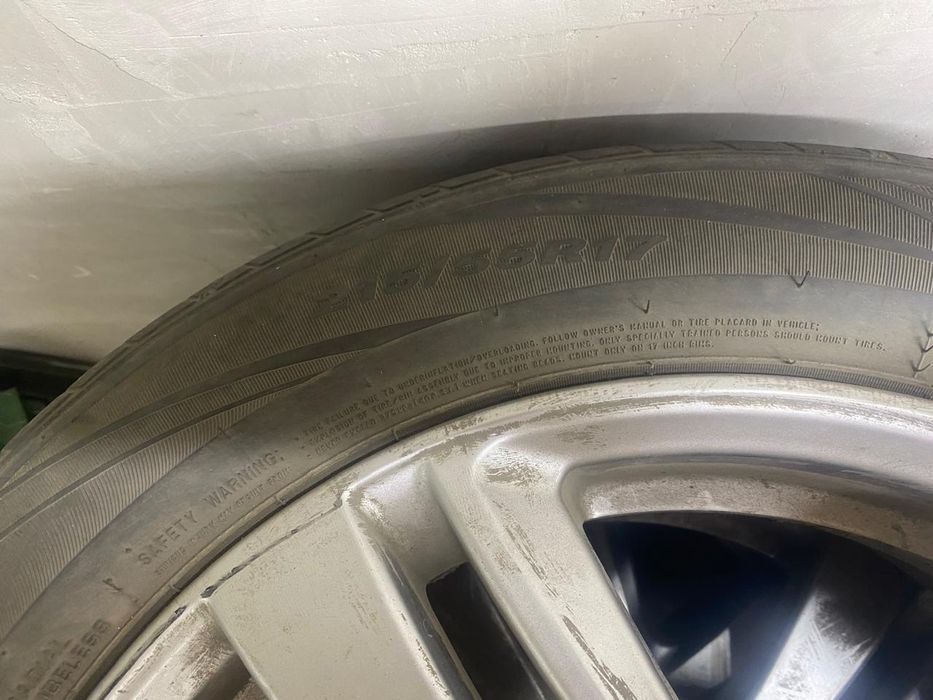 Комлект шин с дисками 215/55R17