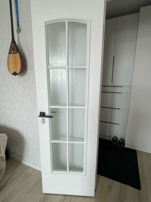 Межкомнатная дверь в хорошем состоянии