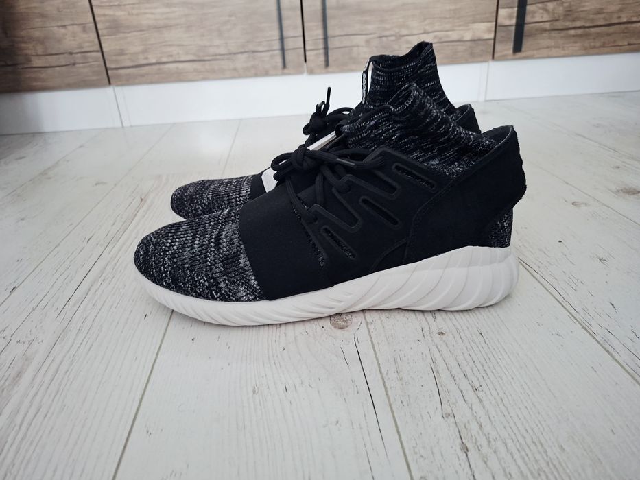 Adidas Tubular-Ориг.маратонки Нови!!!