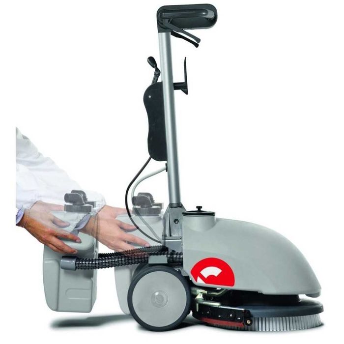 Masina pentru spalat si aspirat pardoseli COMAC Vispa 35E, alimentare 230V, productivitate 1050 mp/h