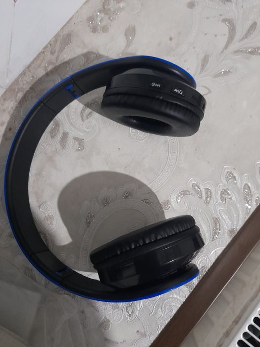 Quloqchinlar simsiz rangi o'zgaradi universal gamer va o'qish uchun