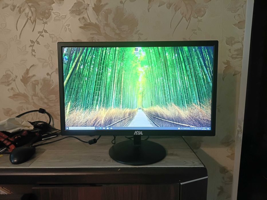 Монитор Maxal 22"