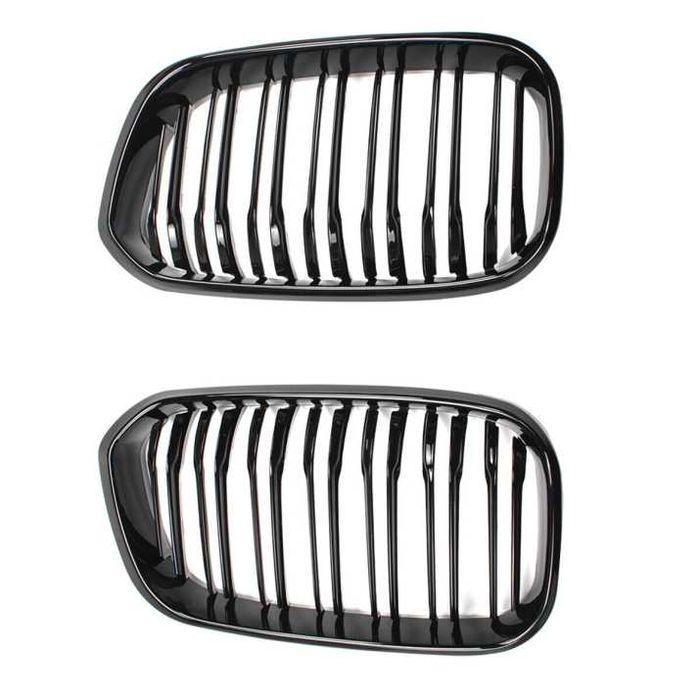 Бъбреци за BMW 1-ва серия F20 / F21 Черен Гланц Двойни 2015-2017 фейс