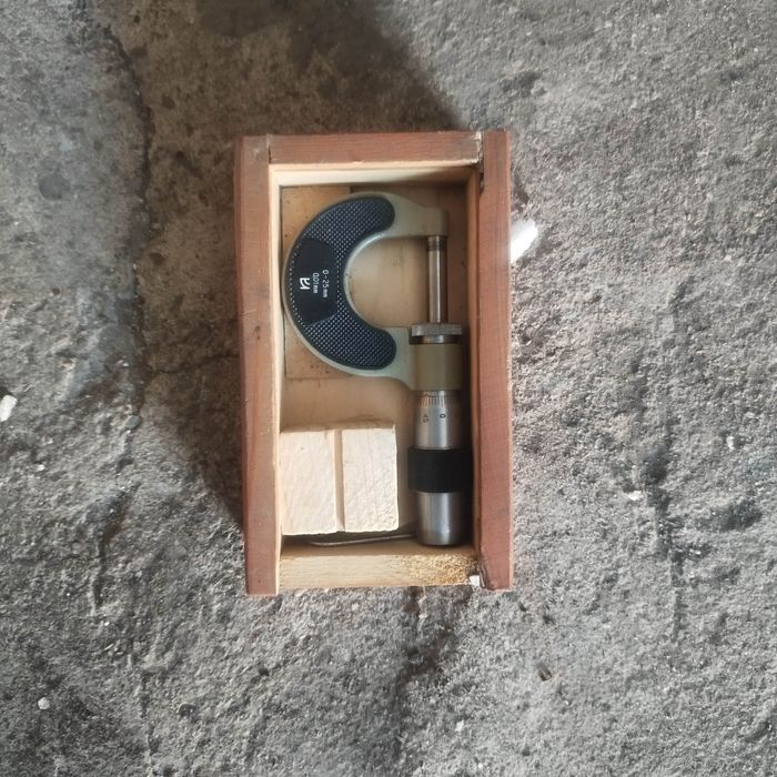 Микрометр новый.