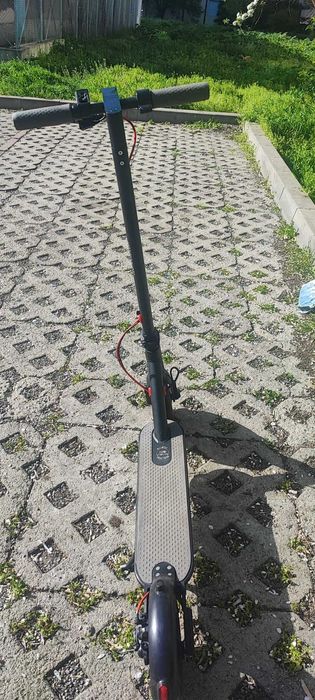 Електрическа тротинетка 350W  + подарък каска