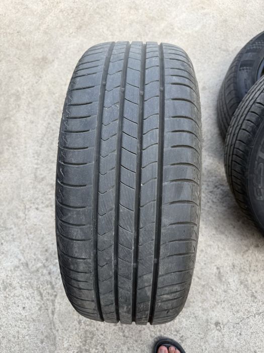 R17 Kumho ekstra 215/55/17