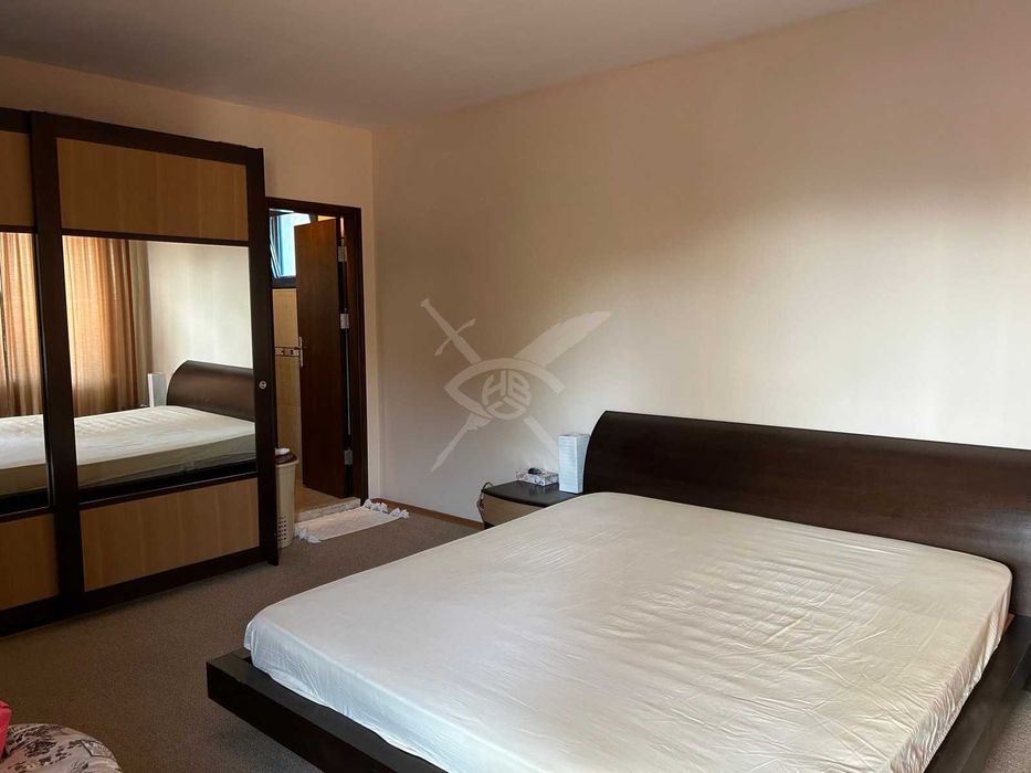 Продава се Тристаен апартамент в к.к. Слънчев бряг - 100 кв.м за 1800 €/кв.м - Снимка #3