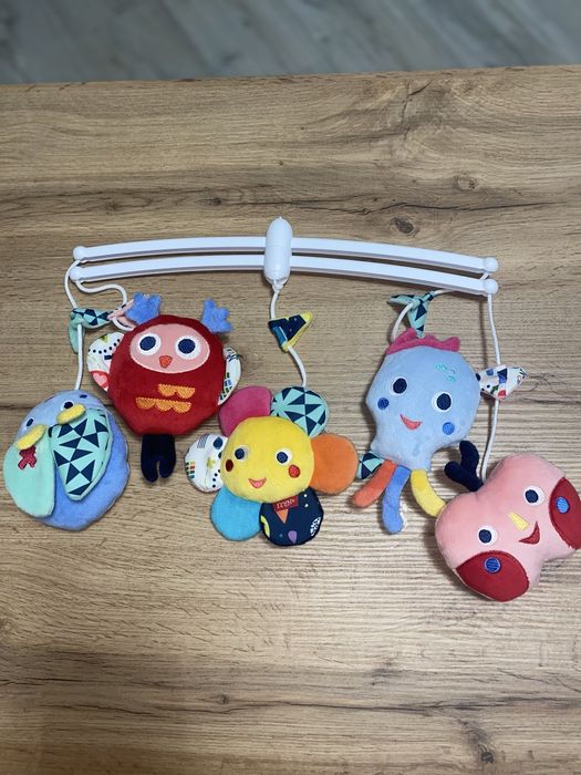 Музикална въртележка FEHN за дървена кошара