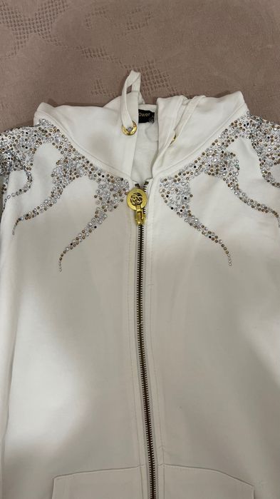 Белый женский спортивный костюм