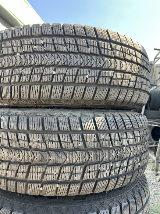 265/70/16 Roadstone