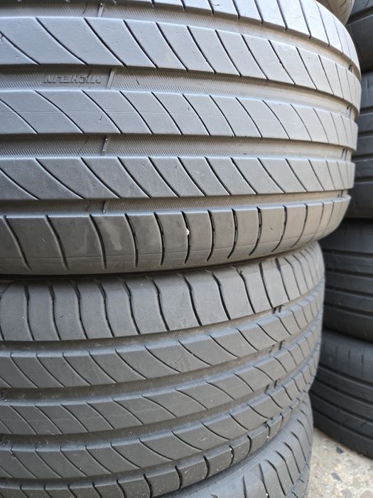 4бр. 225 45 17 Michelin летни.