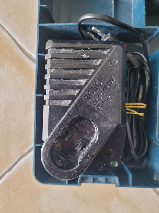 Винтоверт и Лампа -  Bosch - Комплект