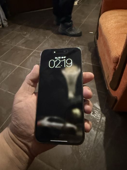 Продам Apple 14 pro Max