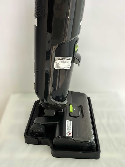 Безжична прахосмукачка за сухо и мокро почистване Eureka NEW400 – Като нова!