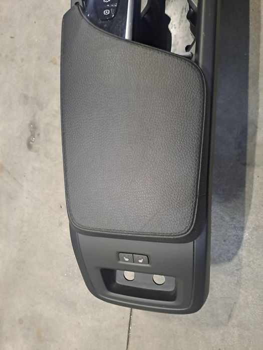 Volvo v90 централна конзола,скоростен лост