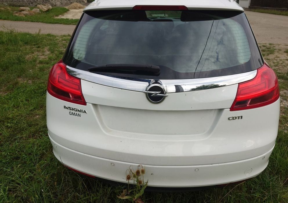 Opel Insignia.  Motor defect!!