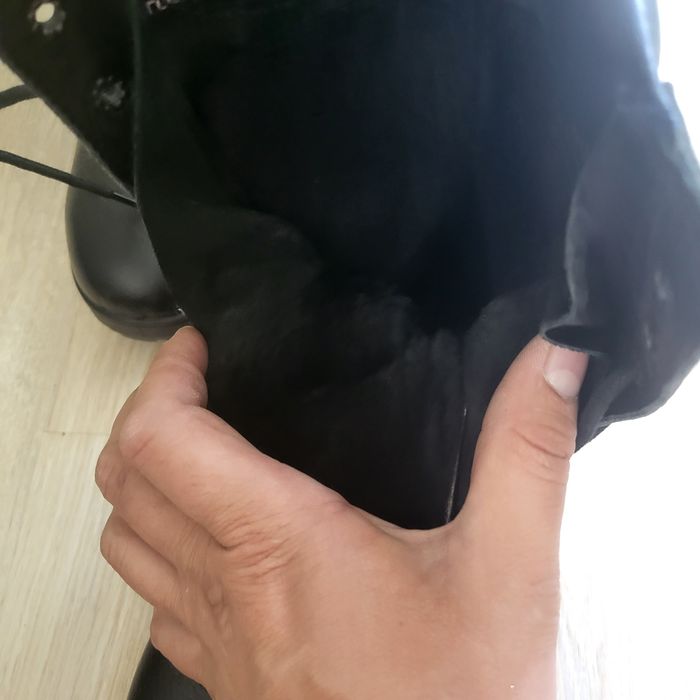 Продам берцы. Натуралка полностью