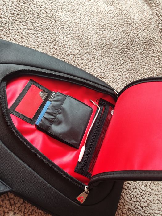 Yamaha 112J Electric Guitar