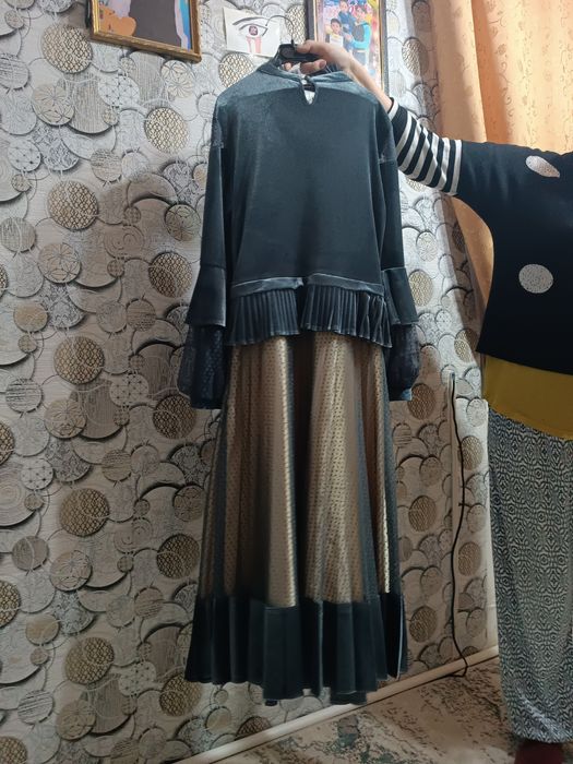 Продам платье новое