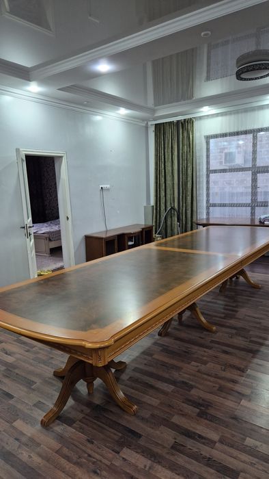 Стол 4м. Гостинный