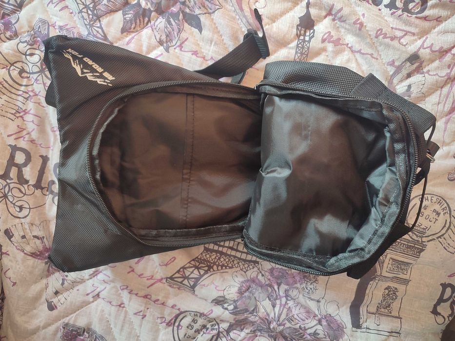 Мото чантичка за бедро