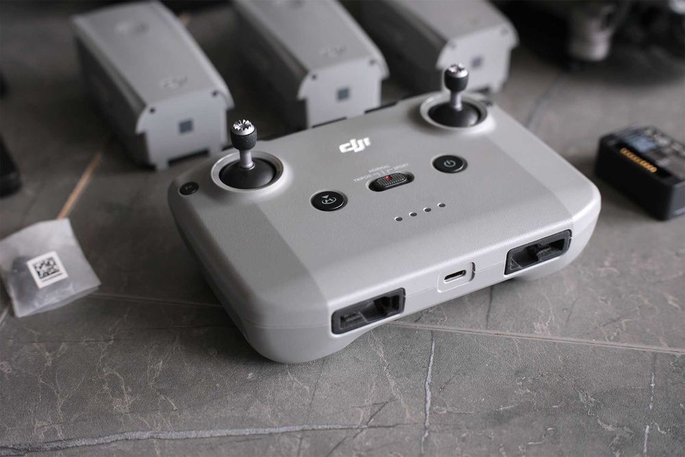 Дрон DJI Mavic Air 2 Combo в идеальном состоянии