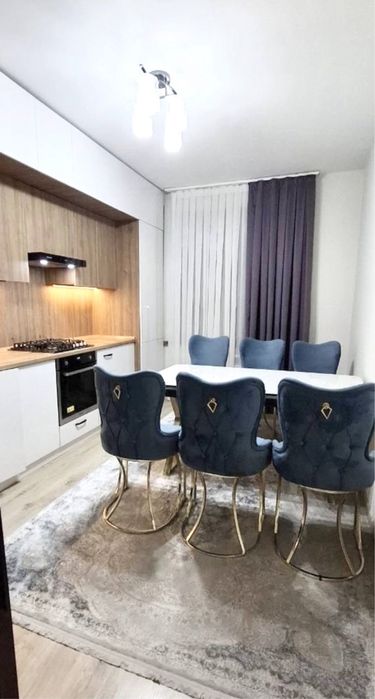 Срочно Продаётсия Квартира Новастройка Олмазор Сити