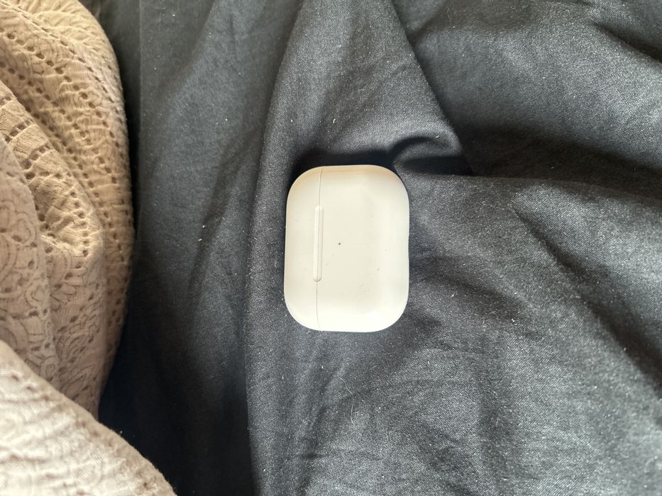 Airpods pro продам