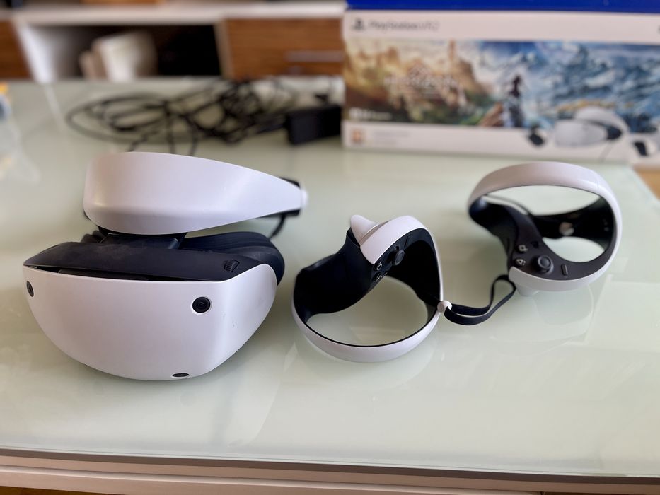 Sony PlayStation VR2 PS VR2 pentru PS5 + 2 controllere Sense – complet