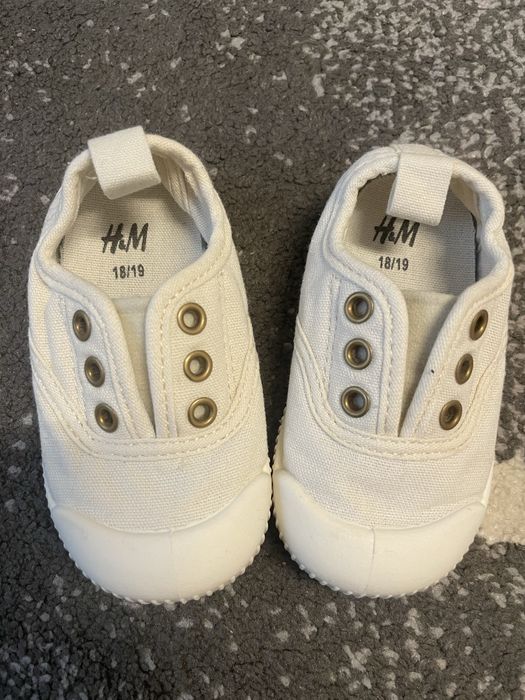 Tenisi fetite nr. 18/19 H&M