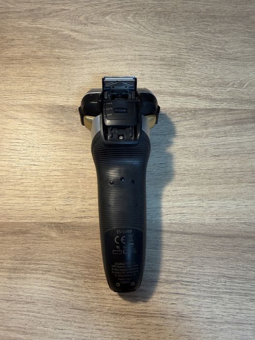 Електрическа самобръсначка Panasonic ES-LV69