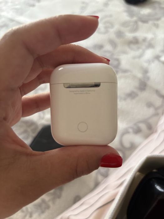 airpods 1 продам наушники оргинал