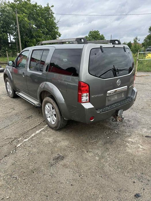 NISSAN Pathfinder 2.5 dci-174 2004 4Х4 Бързи -бавни. НА ЧАС