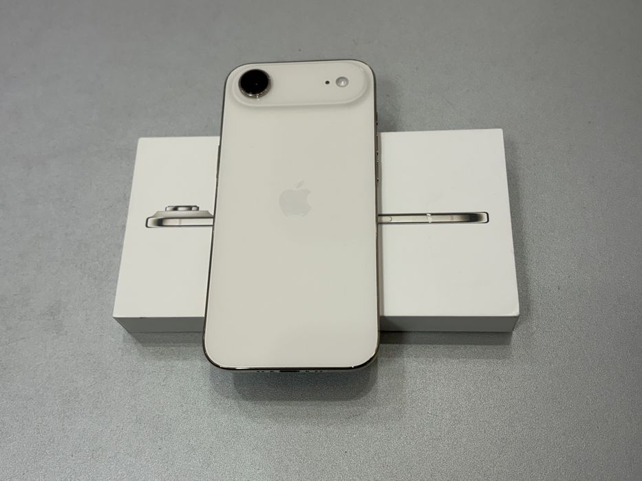 Iphone 17 Air, 256GB, Light Gold, la cutie